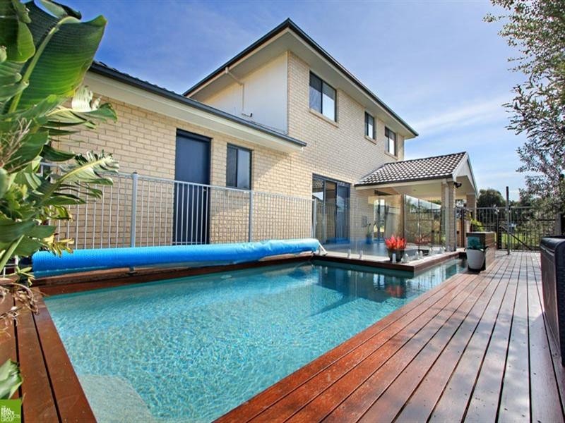 8 Hayman Crescent, Shell Cove NSW 2529