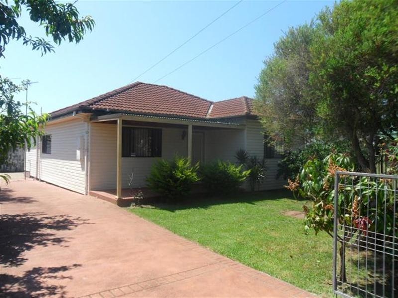 137 Shellharbour Road, Warilla NSW 2528