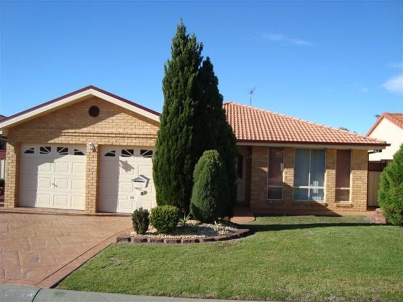10 Downes Drive, Albion Park NSW 2527