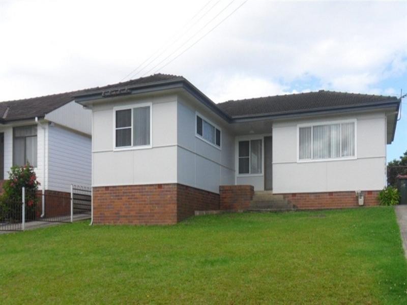 516 Northcliffe Drive, Berkeley NSW 2506