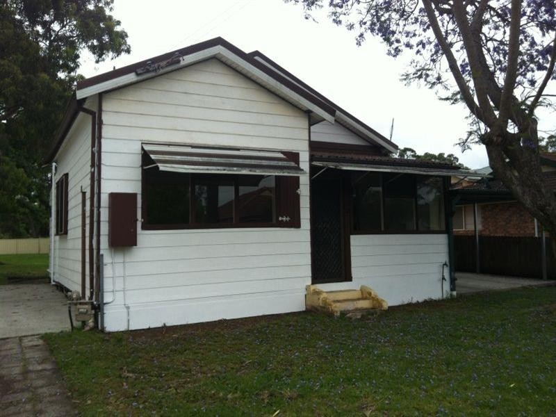 18 Koona Street, Albion Park Rail NSW 2527