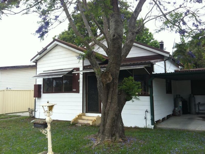 18 Koona Street, Albion Park Rail NSW 2527