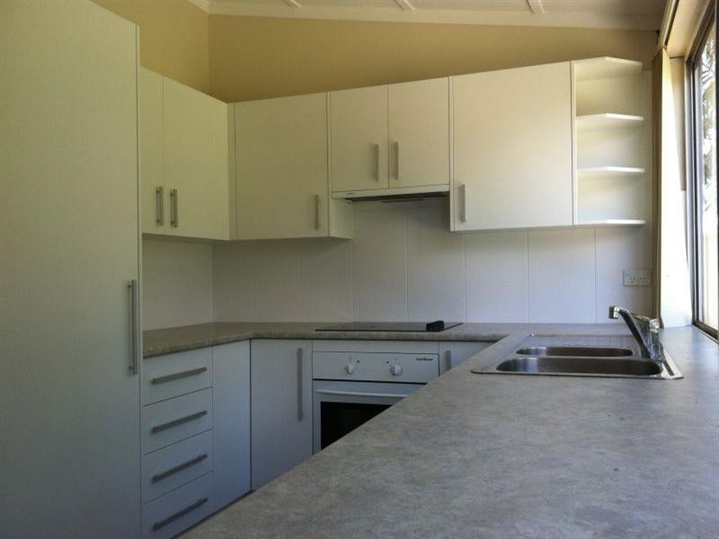 18 Koona Street, Albion Park Rail NSW 2527