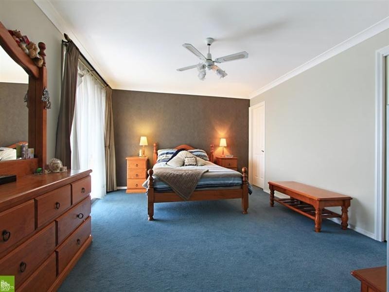 5 Menindee Close, Flinders NSW 2529