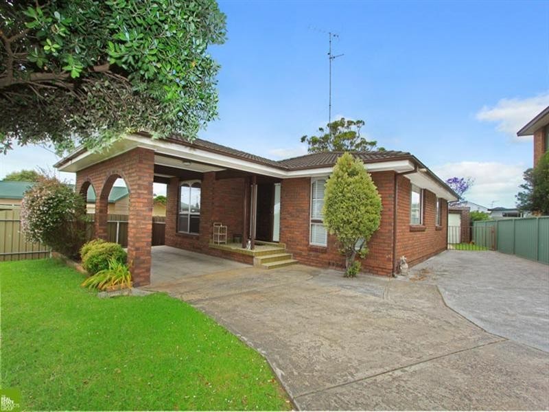 83 Lake Entrance Road, Barrack Heights NSW 2528