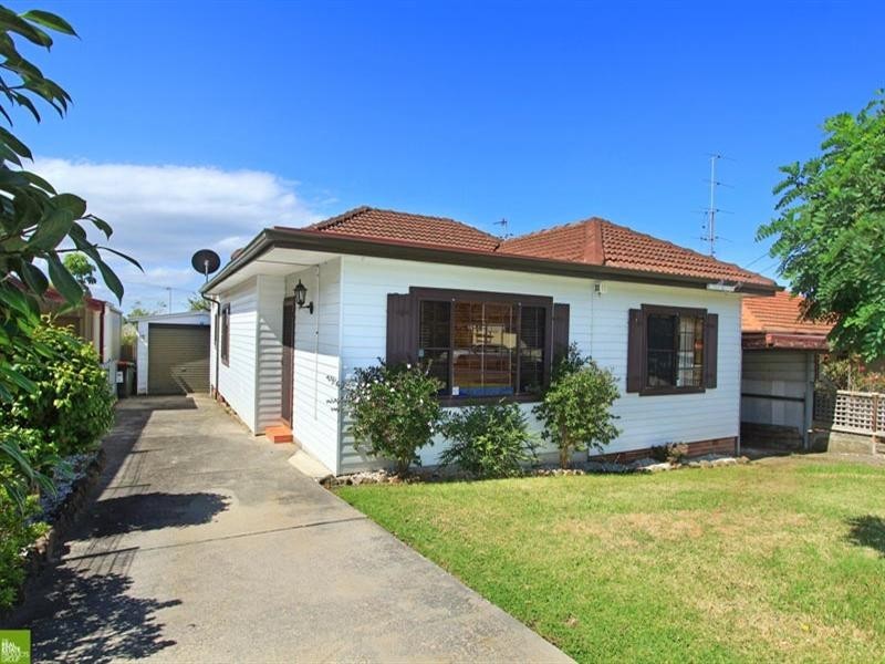 7 Bluebell Road, Barrack Heights NSW 2528