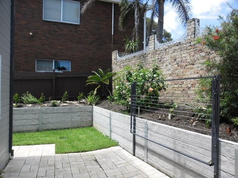 1/14 Beaurepaire Avenue, Mount Warrigal NSW 2528