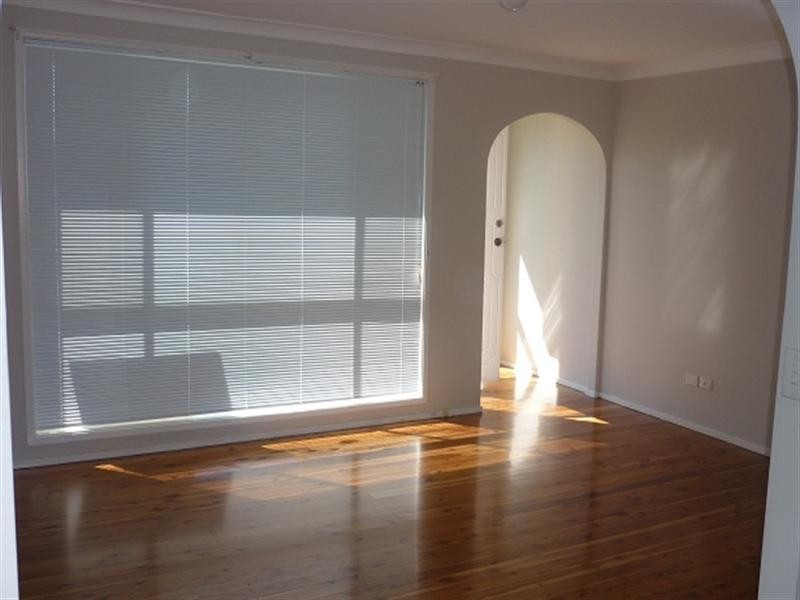 14 Moras Place, Lake Illawarra NSW 2528