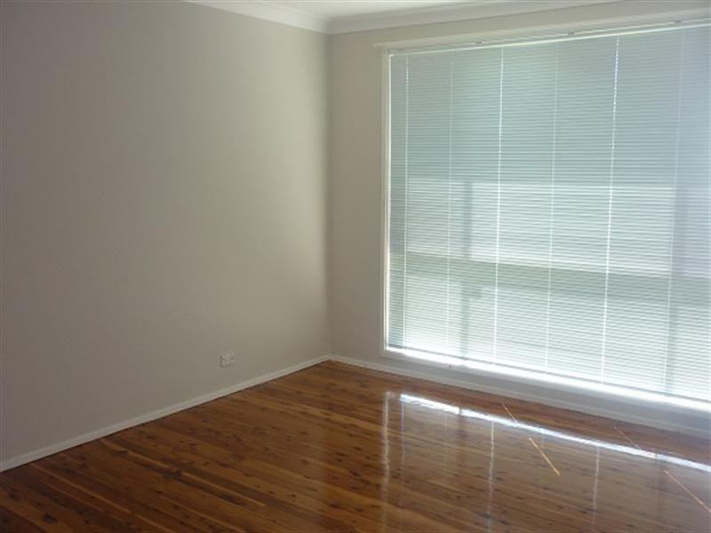 14 Moras Place, Lake Illawarra NSW 2528