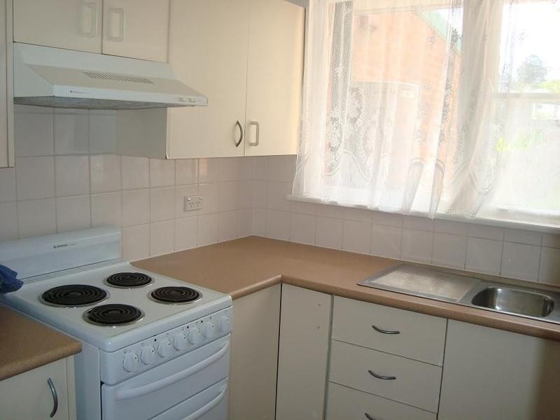 6 Bristol Street, Berkeley NSW 2506