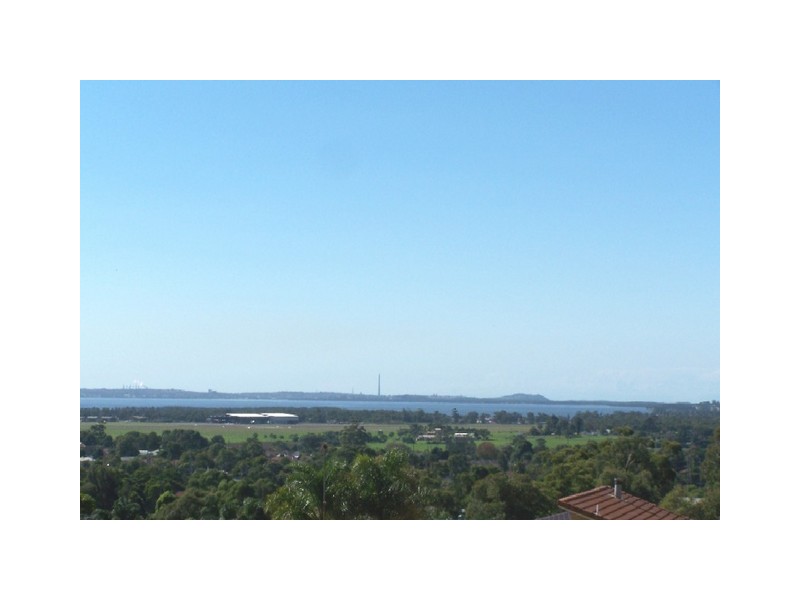 13 Severn Place, Albion Park NSW 2527