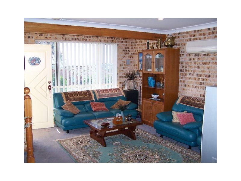 13 Severn Place, Albion Park NSW 2527