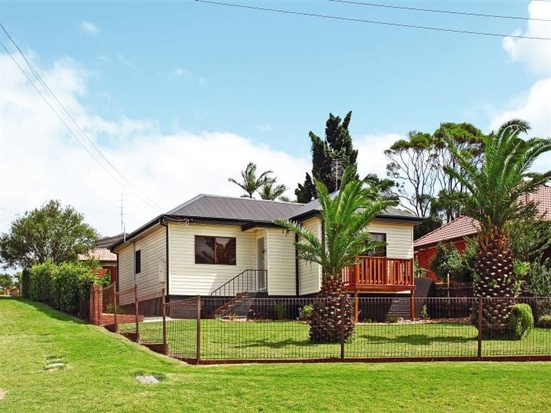 31 Trevor Avenue, Lake Heights NSW 2502