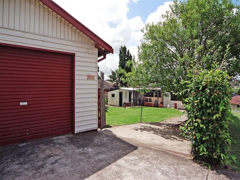 31 Trevor Avenue, Lake Heights NSW 2502