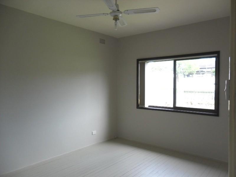 21 Wiley Street, Albion Park NSW 2527