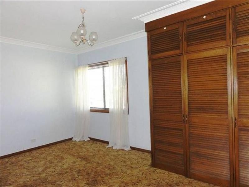 59 Iola Avenue, Farmborough Heights NSW 2526