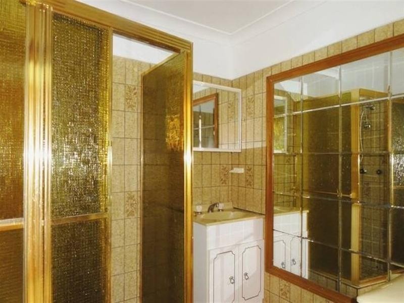 59 Iola Avenue, Farmborough Heights NSW 2526