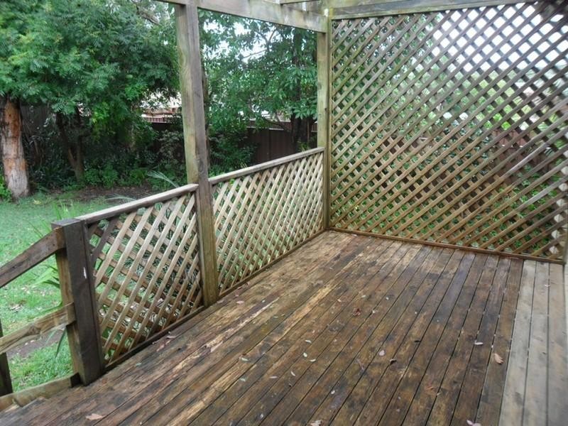 31 Shipton Crescent, Mount Warrigal NSW 2528