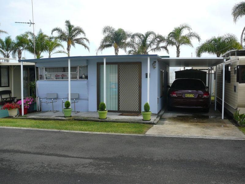 16 Thirteenth Avenue, Warilla NSW 2528