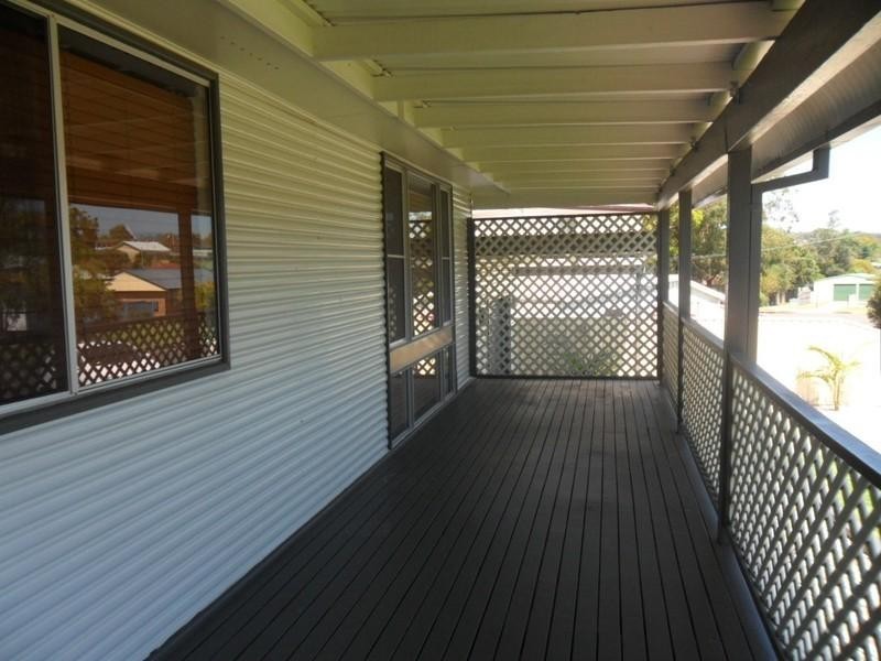 24 Marchant Crescent, Mount Warrigal NSW 2528