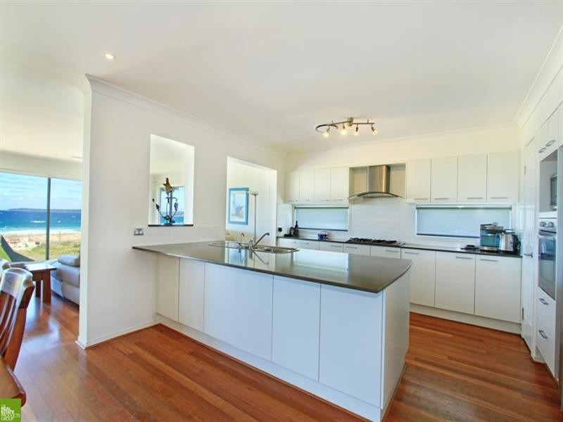 43 Junction Road, Barrack Point NSW 2528