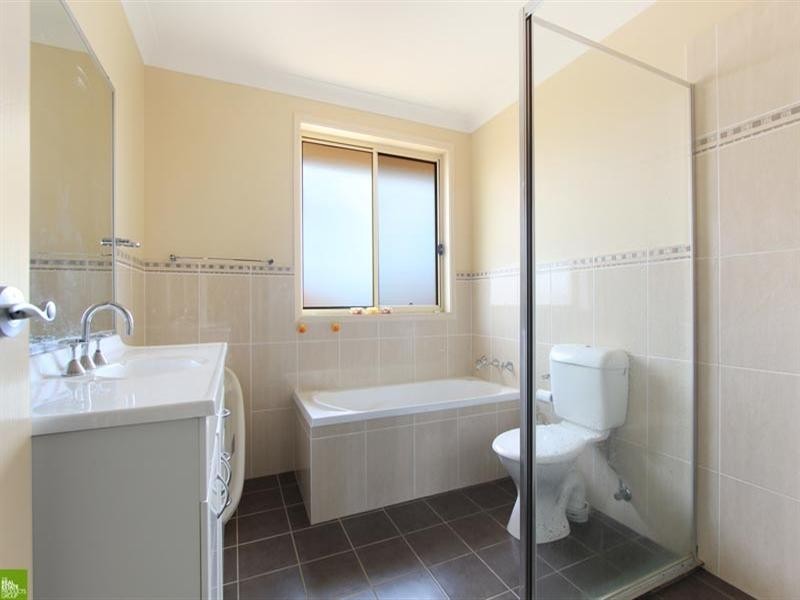 1/51 College Avenue, Blackbutt NSW 2529