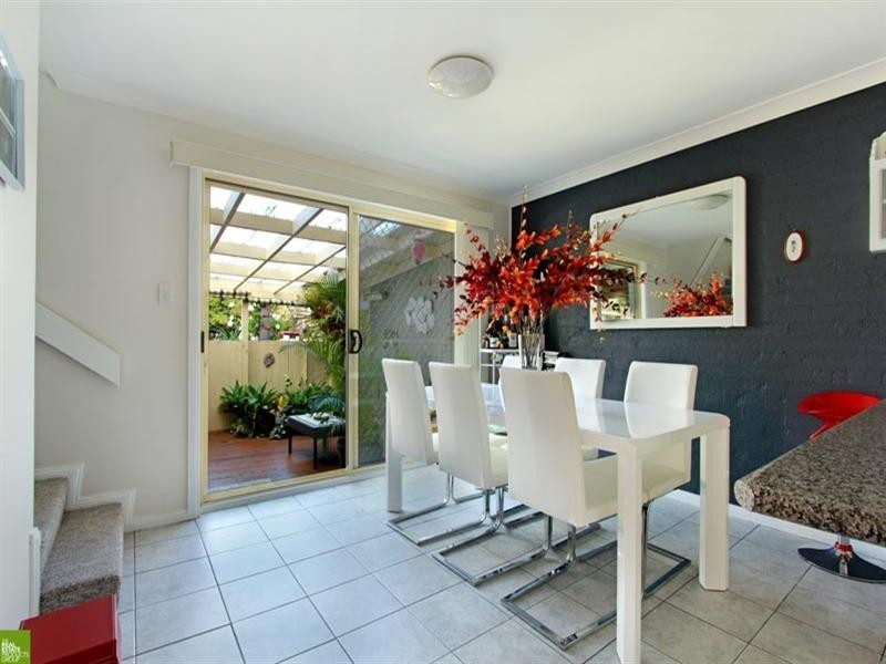 2/66 Peterborough Avenue, Lake Illawarra NSW 2528