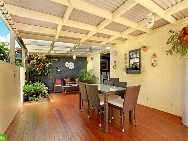 2/66 Peterborough Avenue, Lake Illawarra NSW 2528