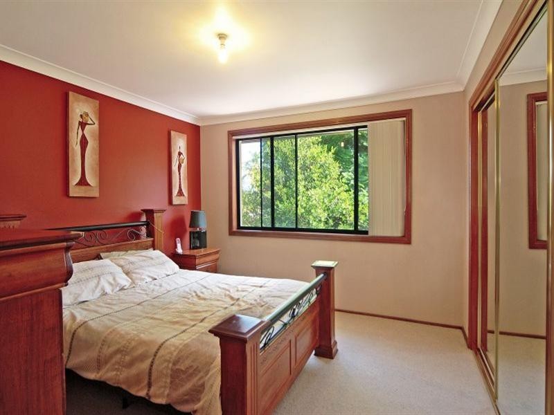 53 Hassan Street, Lake Heights NSW 2502