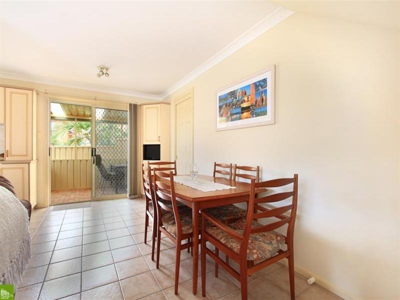 2/41 College Avenue, Blackbutt NSW 2529