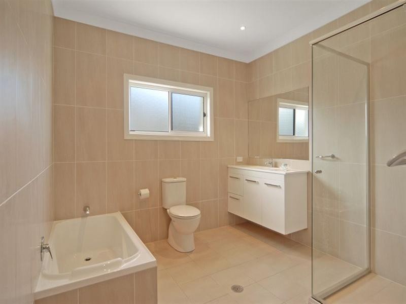 130 Osborne Parade, Warilla NSW 2528