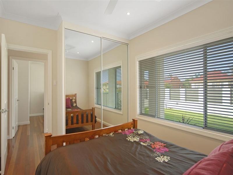 130 Osborne Parade, Warilla NSW 2528