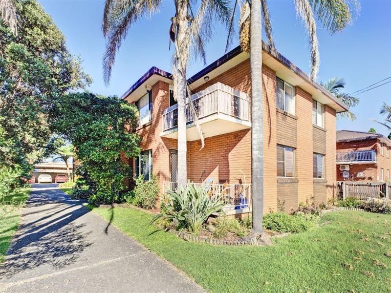 3/8 Peterborough Avenue, Lake Illawarra NSW 2528