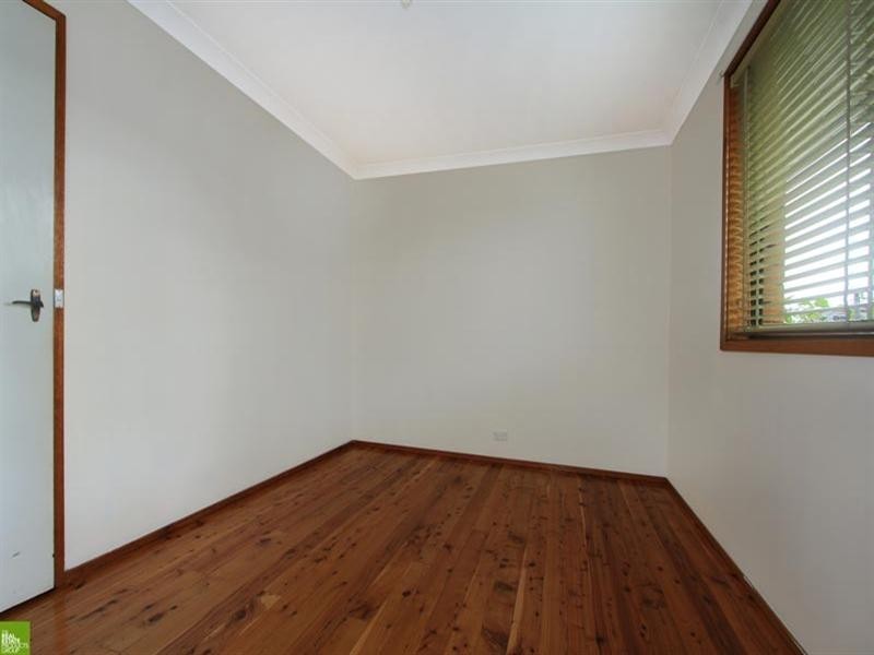 49 Antrim Avenue, Warilla NSW 2528