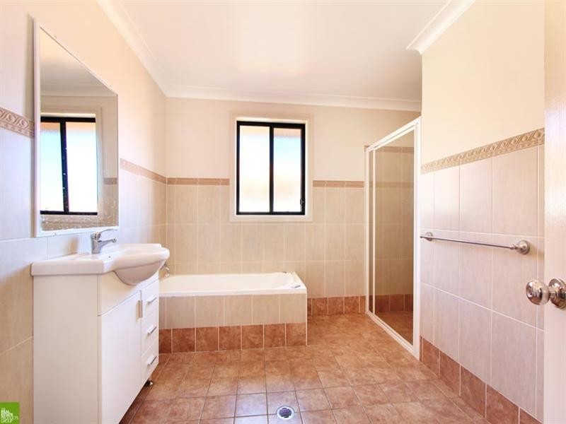 1/31 Hennessy Street, Flinders NSW 2529
