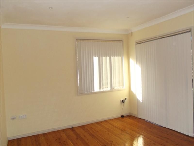 30 Kurrajong Street, Windang NSW 2528