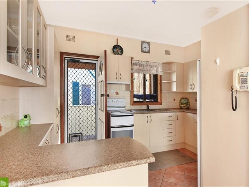 286 Shellharbour Road, Barrack Heights NSW 2528