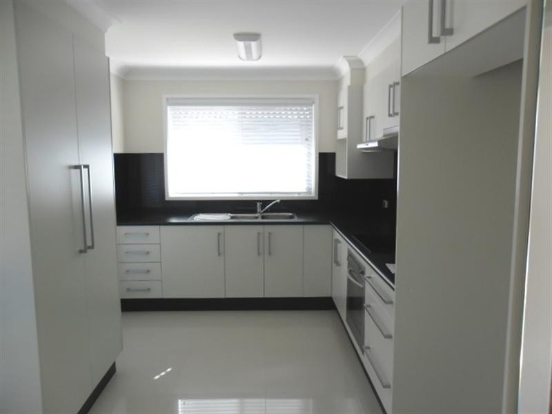 13 O’Connell Street, Barrack Heights NSW 2528