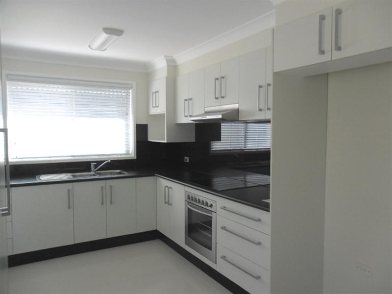 13 O’Connell Street, Barrack Heights NSW 2528