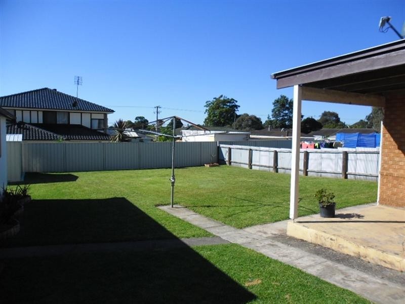 13 O’Connell Street, Barrack Heights NSW 2528
