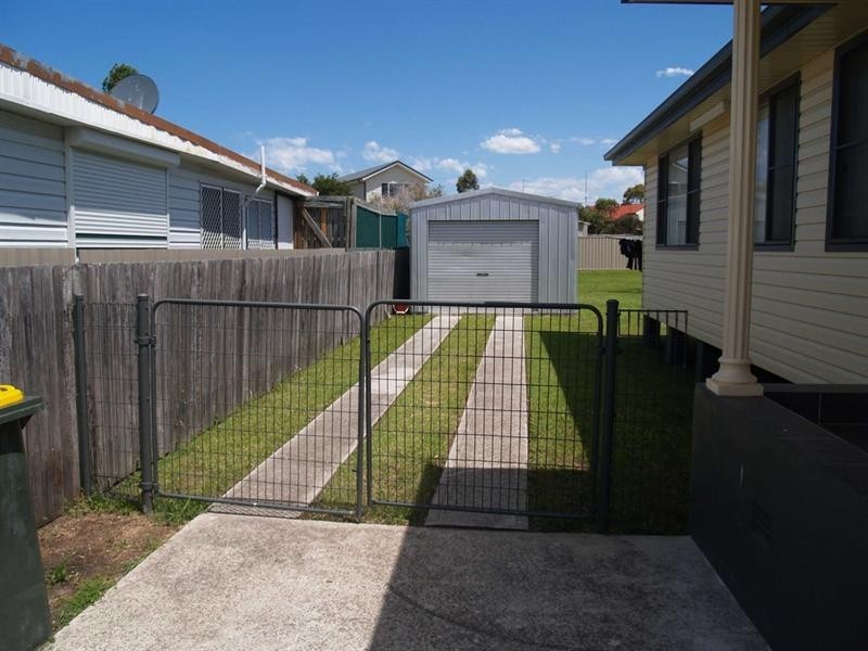 16 Thomas Street, Lake Illawarra NSW 2528