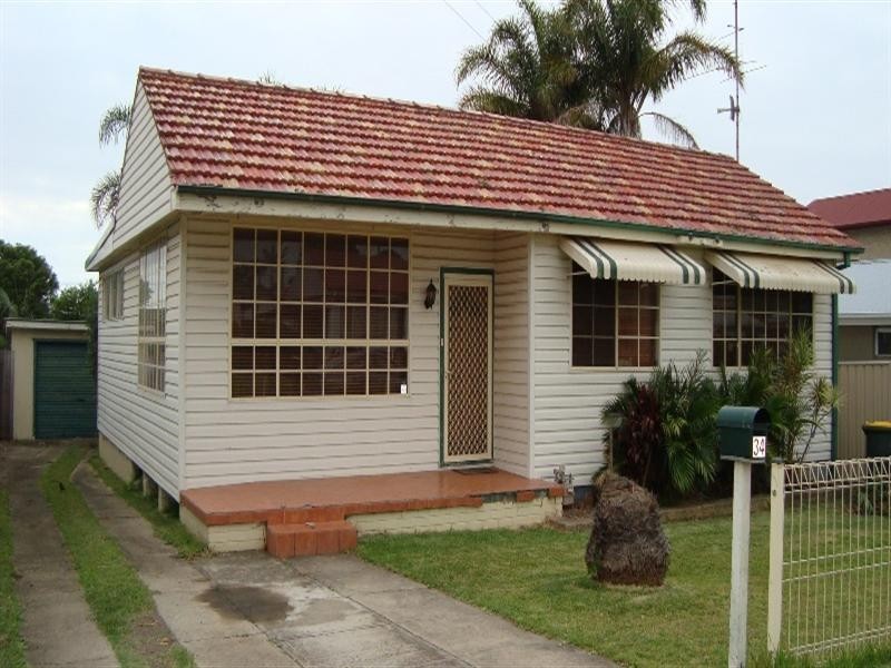 34 McGregor Avenue, Barrack Heights NSW 2528