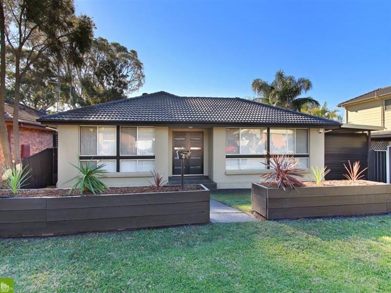 4 Gumnut Street, Albion Park Rail NSW 2527