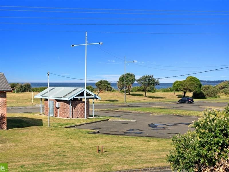 26 Osborne Parade, Warilla NSW 2528