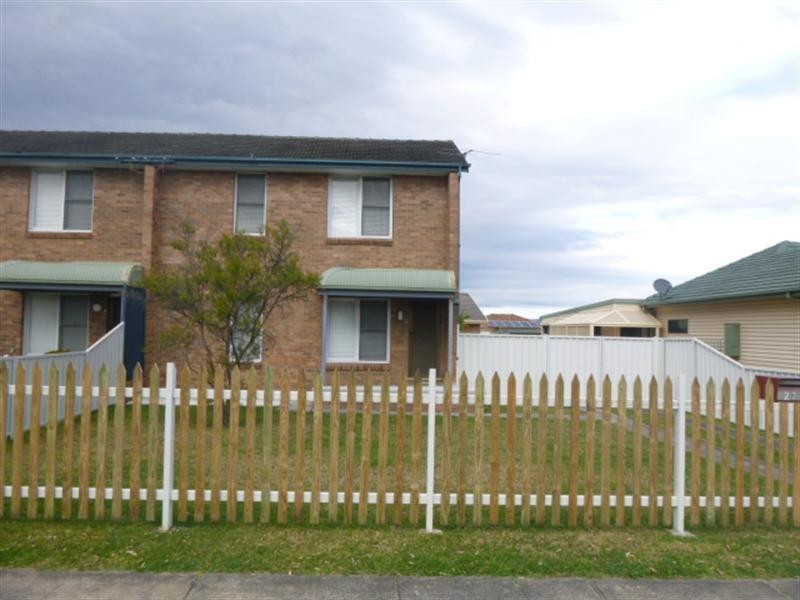 27 Barnes Street, Berkeley NSW 2506
