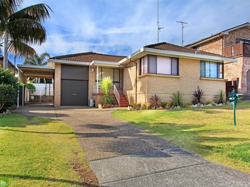 13 Goolagong Circuit, Mount Warrigal NSW 2528