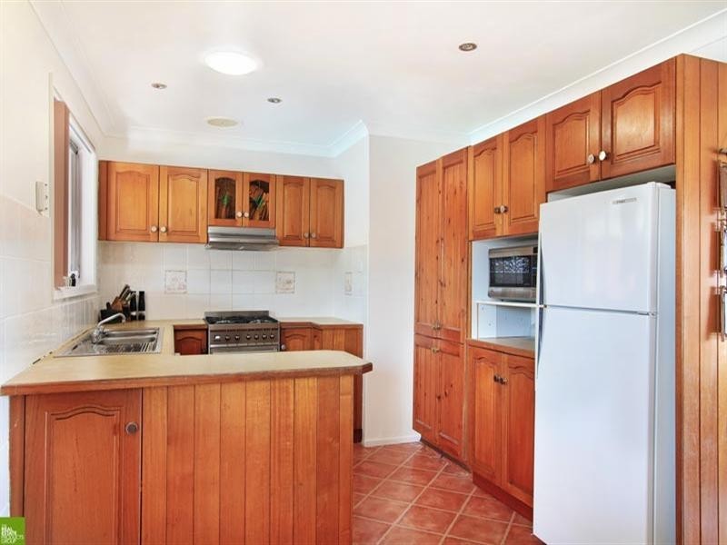 13 Goolagong Circuit, Mount Warrigal NSW 2528