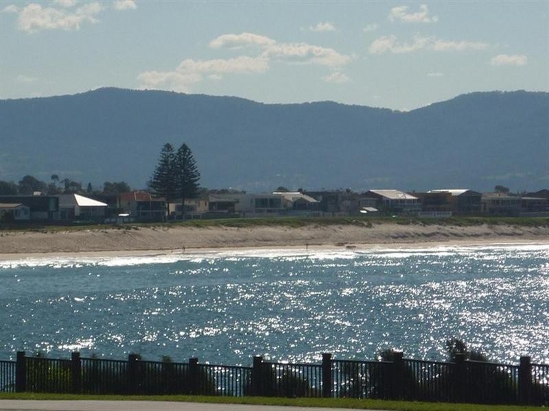 66 Headland Parade, Barrack Point NSW 2528