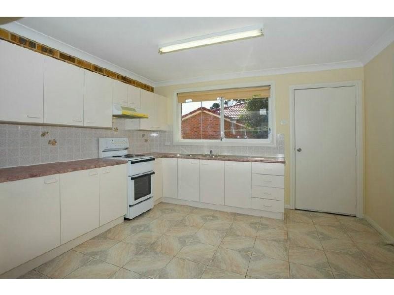 2/10 Wallaroo Drive, Blackbutt NSW 2529