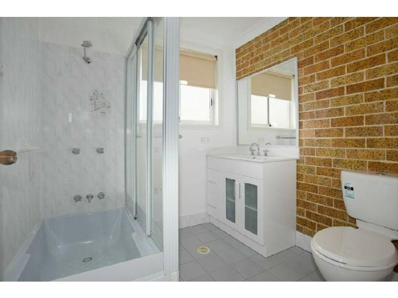 2/10 Wallaroo Drive, Blackbutt NSW 2529